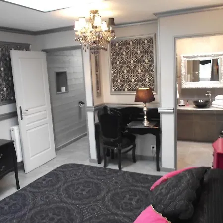 Les Belles Epoques - Proche Puy Du Fou Bed & Breakfast Montfaucon (Gard)