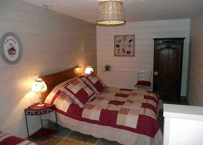 B&B Les Belles Epoques - Proche Puy Du Fou 3*