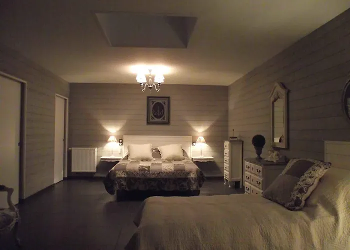 B&B Les Belles Epoques - Proche Puy Du Fou Montfaucon (Gard)